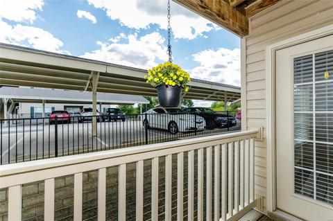520 Bramblett Hls, O'fallon, MO 63366 photo 17