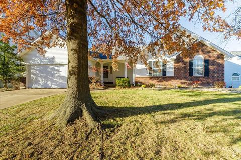 421 Winter Park Dr, O'fallon, MO 63366 photo 1