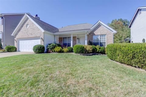 631 Thornridge Dr, O'fallon, MO 63368 photo 3