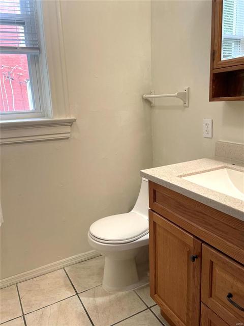 529 Eiler St, Saint Louis, MO 63111 photo 35