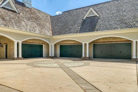 8 Upper Whitmoor Dr, Weldon Spring, MO 63304 photo 9