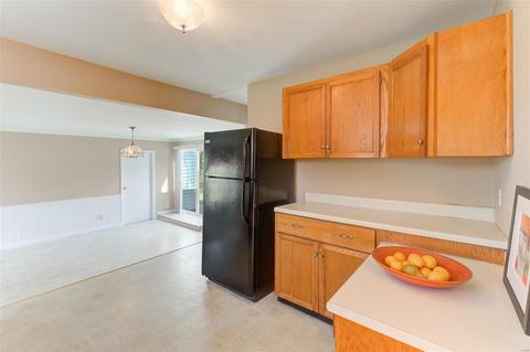 149 Mockingbird Ln, Ballwin, MO 63021 photo 13