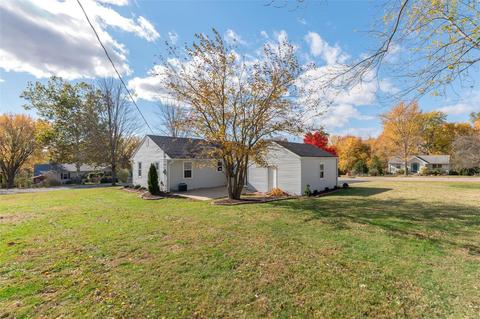 149 Mockingbird Ln, Ballwin, MO 63021 photo 17