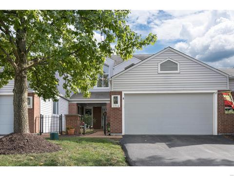 1714 Highview Cir, Ballwin, MO 63021 photo 1