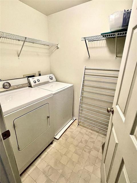 1440 Whispering Crk, Ballwin, MO 63021 photo 18