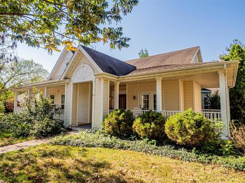 715 Rolling Wind Dr, O'fallon, MO 63368 photo 2