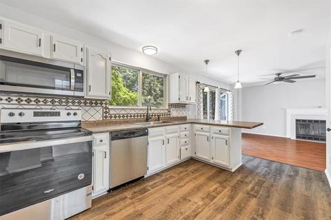234 Jacob Ln, Ballwin, MO 63021 photo 9