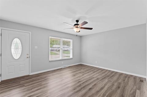 20 Evergreen Ct, Ballwin, MO 63021 photo 3