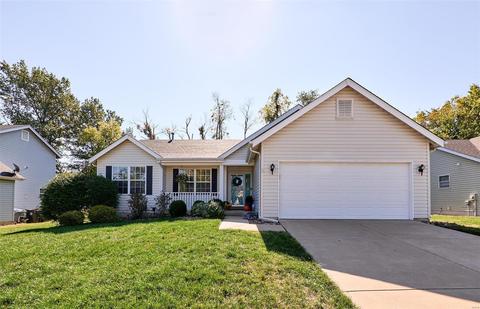262 Valleybrook Ct, O'fallon, MO 63368 photo 1