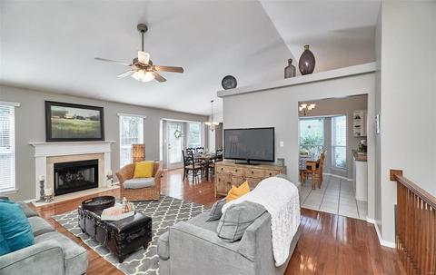 262 Valleybrook Ct, O'fallon, MO 63368 photo 4