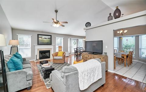 262 Valleybrook Ct, O'fallon, MO 63368 photo 3