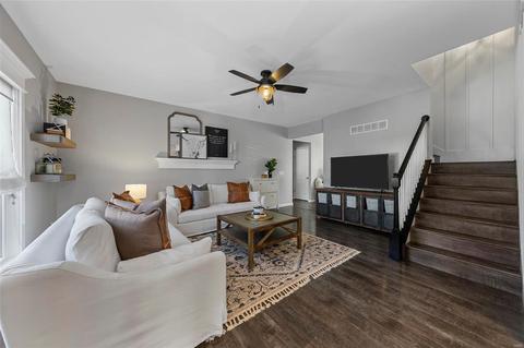 612 Falling Brook Dr, O'fallon, MO 63366 photo 9