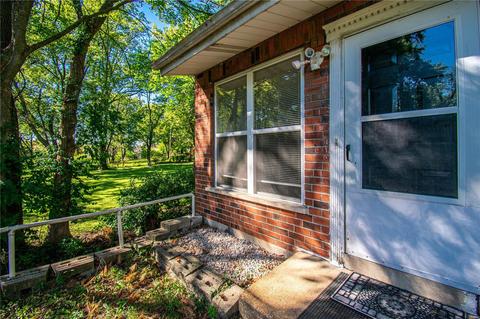 10001 Benson Ave, Saint Ann, MO 63074 photo 25