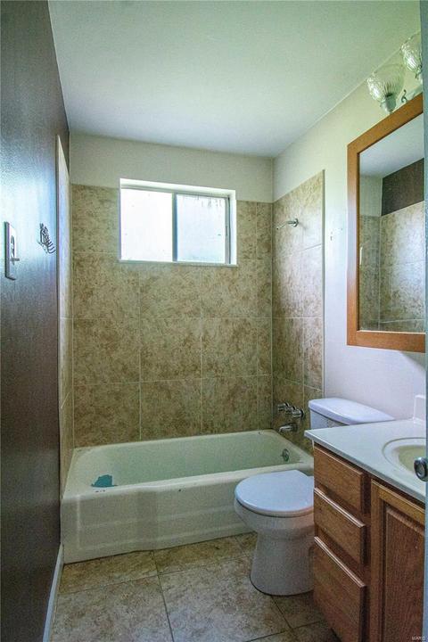 10001 Benson Ave, Saint Ann, MO 63074 photo 32