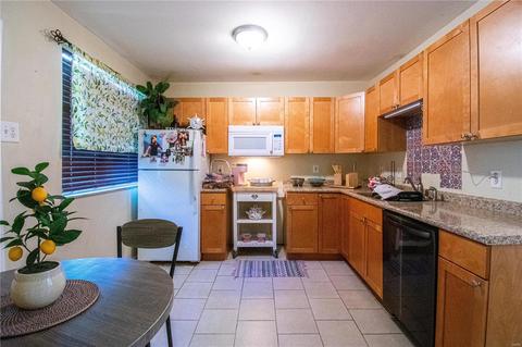 10001 Benson Ave, Saint Ann, MO 63074 photo 9