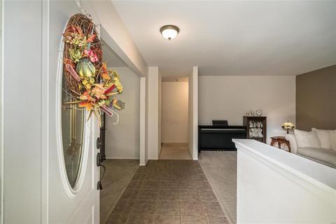 1047 Treeline, Manchester, MO 63021 photo 4