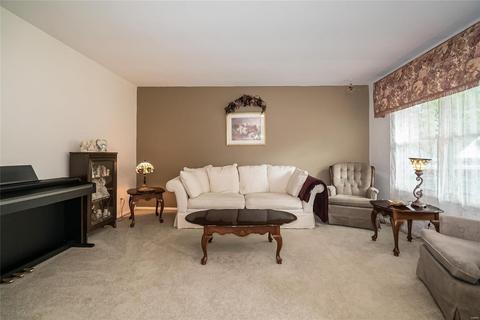1047 Treeline, Manchester, MO 63021 photo 6
