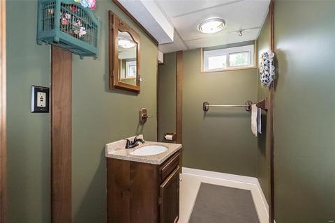 1047 Treeline, Manchester, MO 63021 photo 29