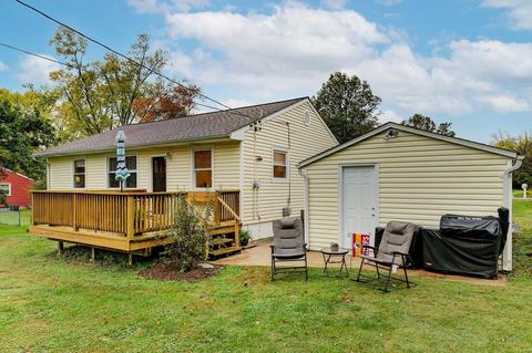210 Lark Hill Ln, Ballwin, MO 63021 photo 18