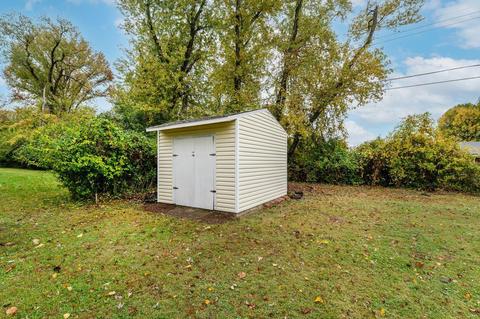 210 Lark Hill Ln, Ballwin, MO 63021 photo 20