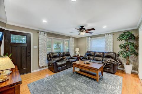 210 Lark Hill Ln, Ballwin, MO 63021 photo 5