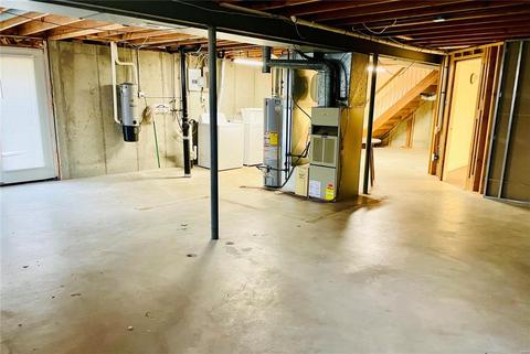 26 Roland Ave, Ballwin, MO 63021 photo 18