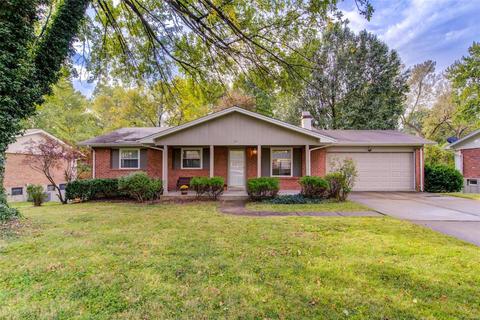 26 Roland Ave, Ballwin, MO 63021 photo 2