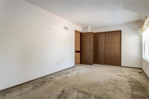 1426 Tahoe Valley Ct, Ballwin, MO 63021 photo 11