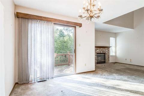 1426 Tahoe Valley Ct, Ballwin, MO 63021 photo 6