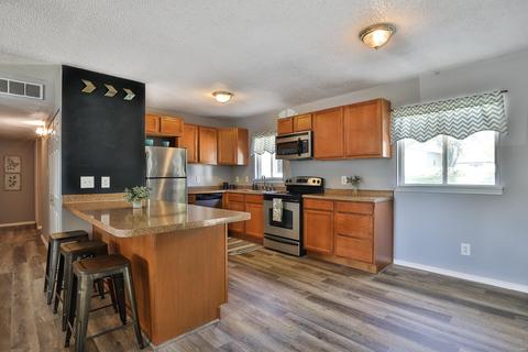 258 Ramsey Ln, Ballwin, MO 63021 photo 10