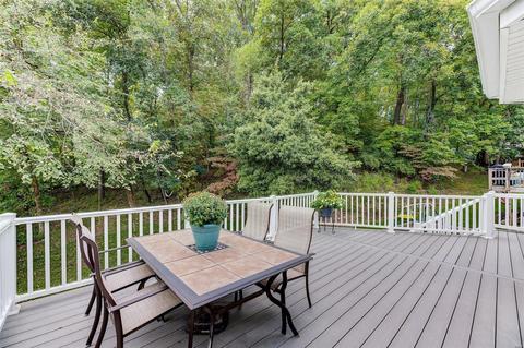 956 Westrun Dr, Ballwin, MO 63021 photo 24