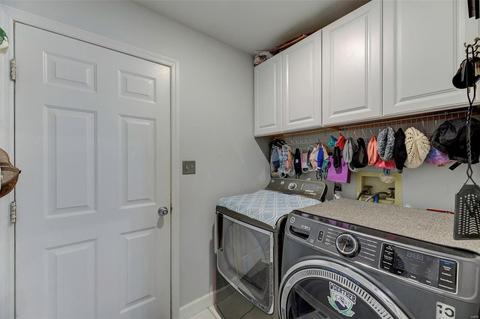 956 Westrun Dr, Ballwin, MO 63021 photo 10