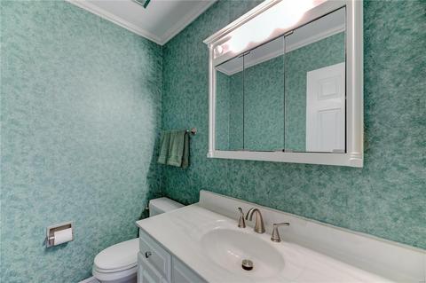 927 Camargo, Ballwin, MO 63011 photo 8