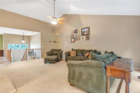 753 Emerald Oaks, Eureka, MO 63025 photo 3