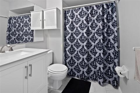 1244 Treetop Village Dr, Ballwin, MO 63021 photo 32