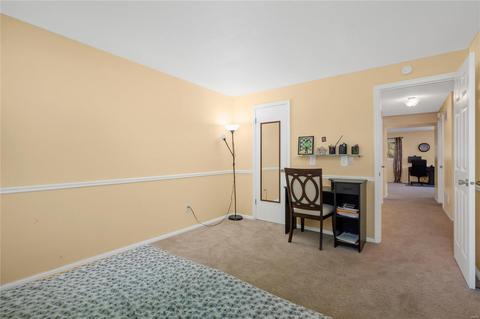1244 Treetop Village Dr, Ballwin, MO 63021 photo 28