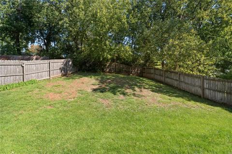 1244 Treetop Village Dr, Ballwin, MO 63021 photo 35