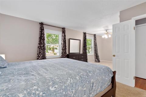 1244 Treetop Village Dr, Ballwin, MO 63021 photo 19