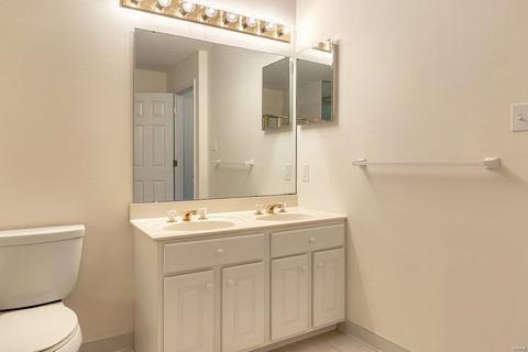 15 Ridgeview Circle Ct, Ballwin, MO 63021 photo 19