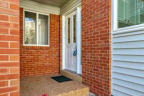 15 Ridgeview Circle Ct, Ballwin, MO 63021 photo 3