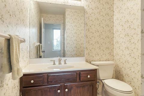 15 Ridgeview Circle Ct, Ballwin, MO 63021 photo 15