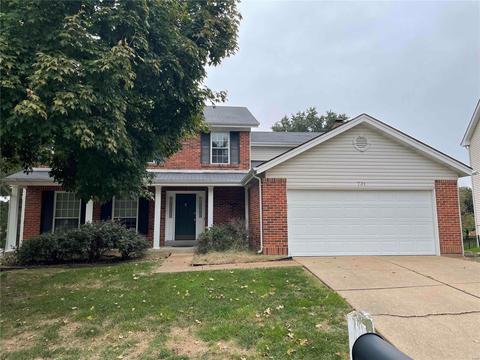 731 Oak Hall Ln, Ballwin, MO 63021 photo 1