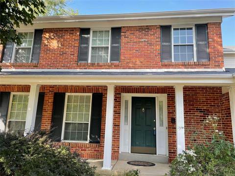 731 Oak Hall Ln, Ballwin, MO 63021 photo 2
