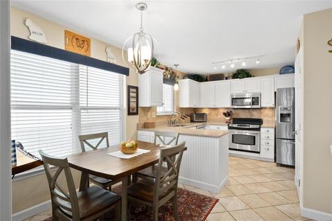 16931 Hickory Crest Dr, Wildwood, MO 63011 photo 8