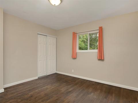 337 Saint Lawrence Dr, Ballwin, MO 63021 photo 11