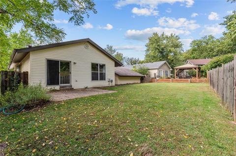 1112 Hollyberry Dr, Ballwin, MO 63021 photo 14