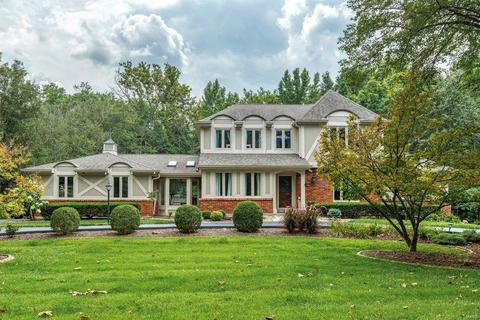 10644 Oak Gate Ln, Frontenac, MO 63131 photo 1