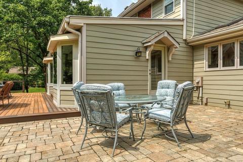 10644 Oak Gate Ln, Frontenac, MO 63131 photo 9