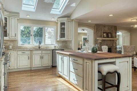 10644 Oak Gate Ln, Frontenac, MO 63131 photo 25