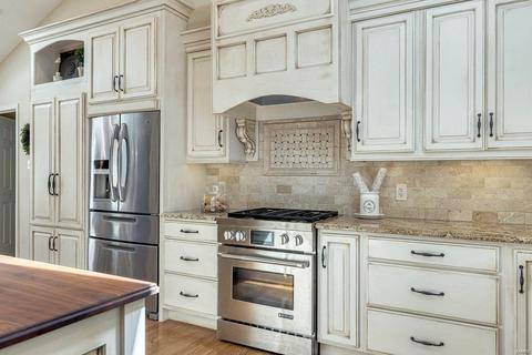 10644 Oak Gate Ln, Frontenac, MO 63131 photo 27